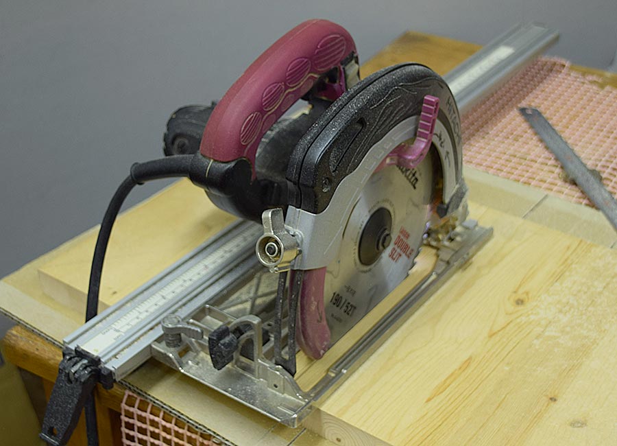 丸ノコのキックバックについて | DIYの電動工具はこれ！ | おすすめの電動工具や木工用品を紹介